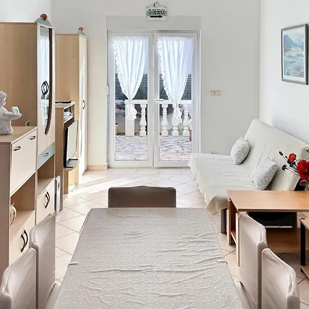 2 Bedroom Amazing In アパート ヴィル