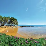 2 Bedroom Amazing In Apartman *